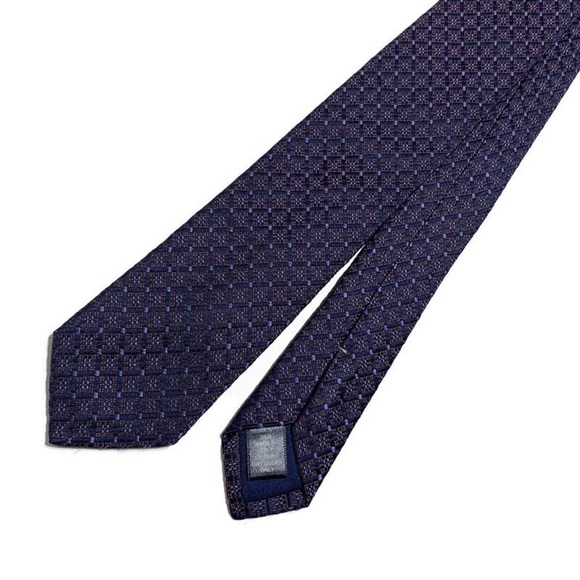 Holt Renfrew Other - Holt Renfrew 60” 100% silk tie